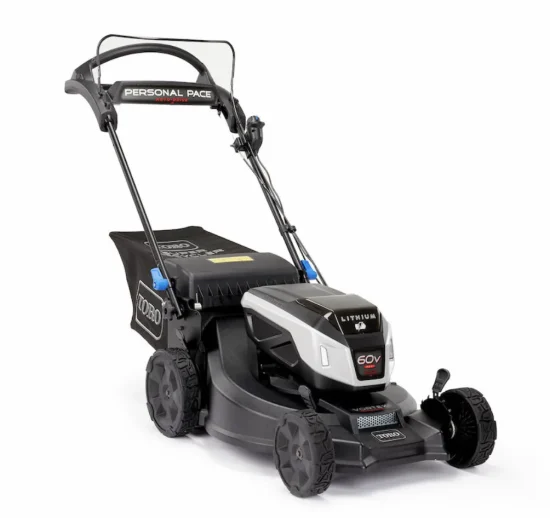Tondeuse TORO 21568 – Performance, Endurance et Rangement Compact